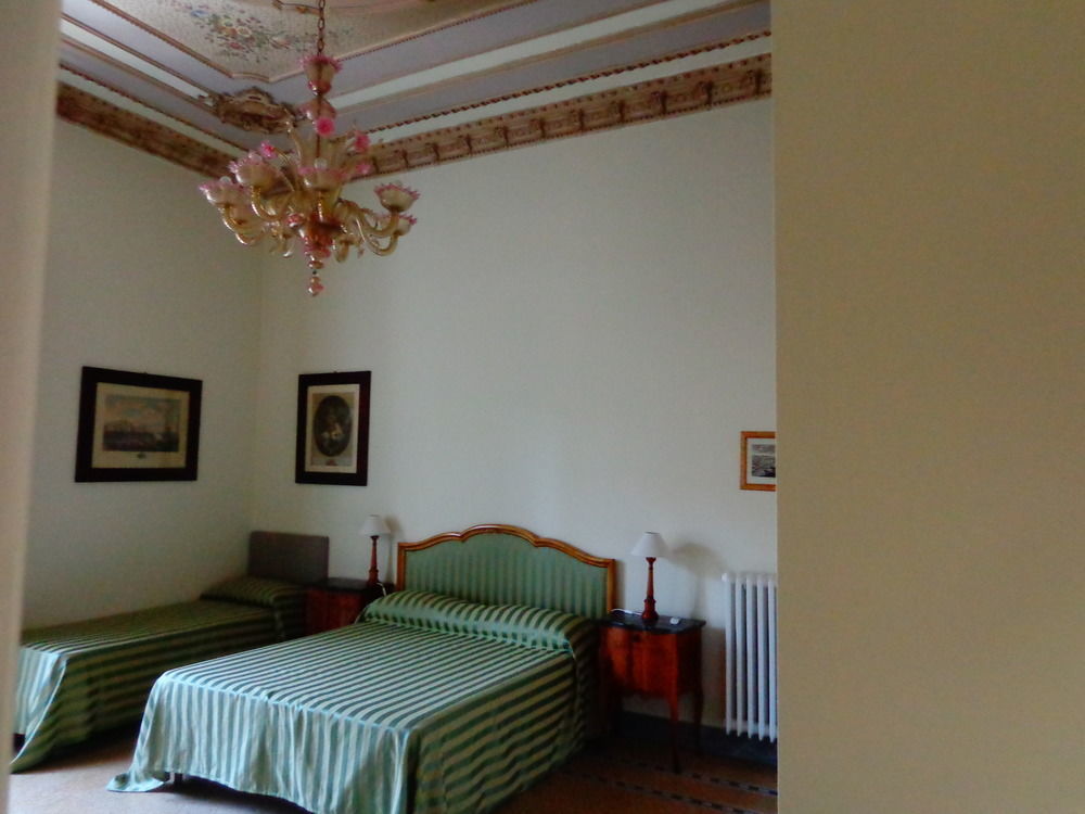 パレルモ Palazzo Benso Bed & Breakfast エクステリア 写真