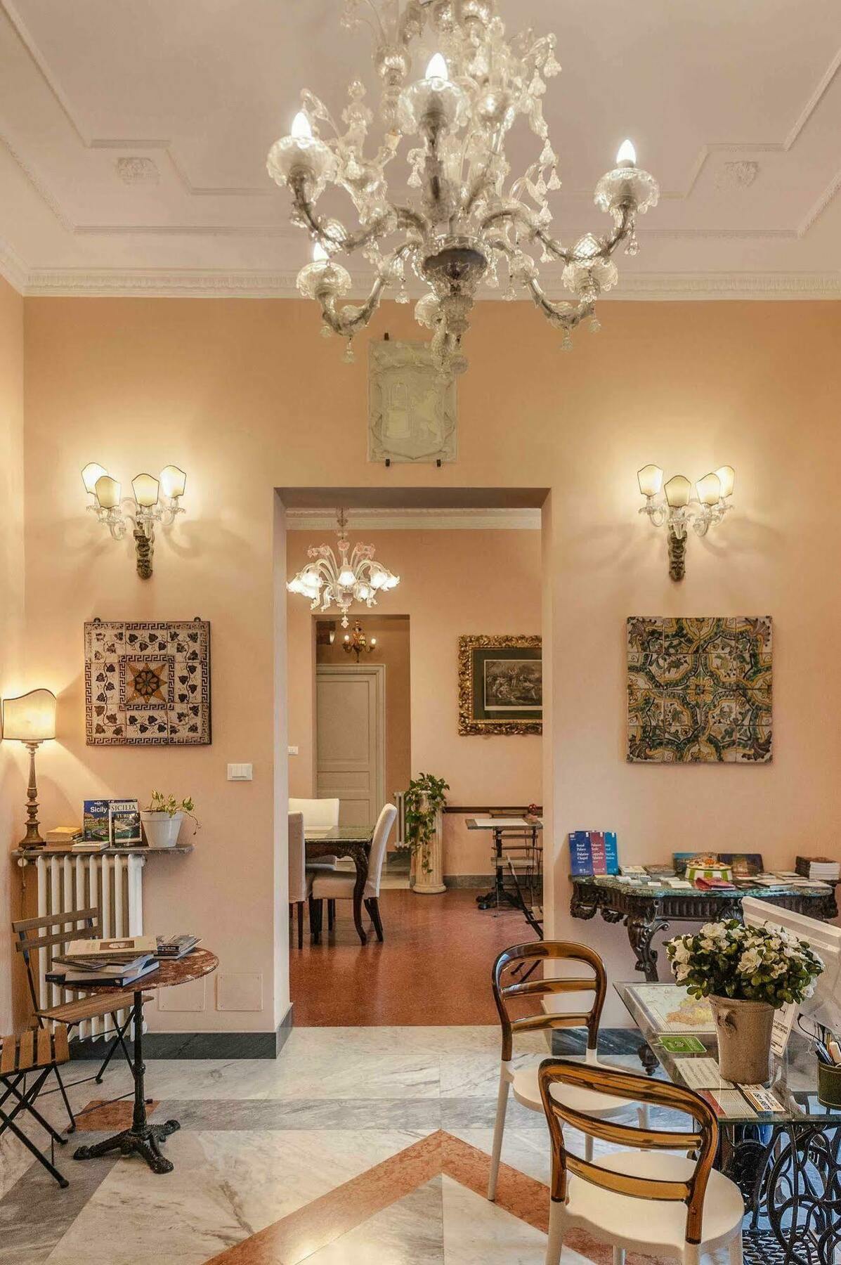 パレルモ Palazzo Benso Bed & Breakfast エクステリア 写真